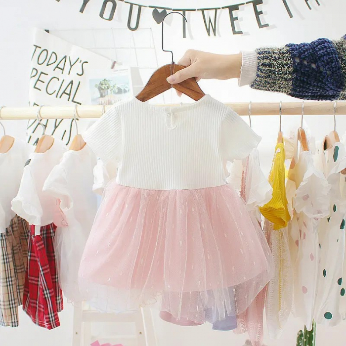 Rochie alba de botez cu trandafir in talie si tulle [3]
