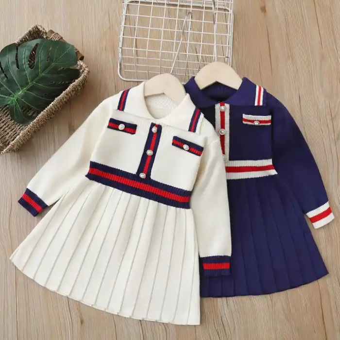 Rochie tricotata alba cu dungi [4]