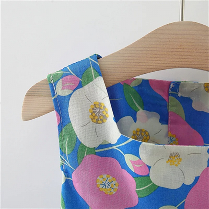 rochie-albastra-cu-flori-roz-si-spate-decupat-cu-fundita.jpg [3]