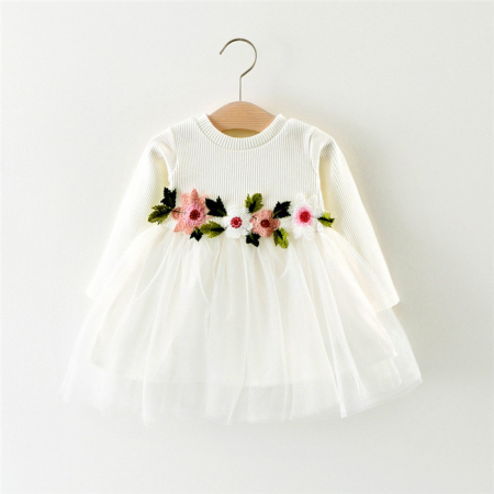 Rochițe de ocazie - rochie-alba-maneca-lunga-cu-tulle-si-flori-in-talie.jpg