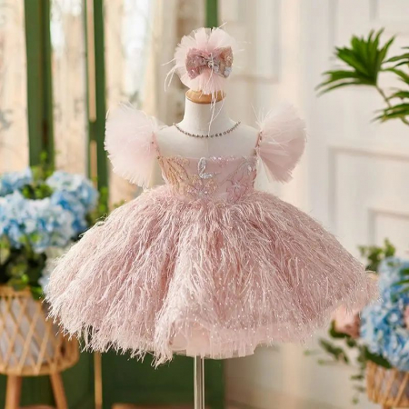 Rochie de ocazie cu pene [1]