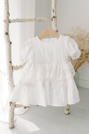 Botez - Rochie din muselina cu dantela