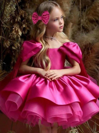 Rochie fucsia de ocazie cu falduri si funde pe umeri [4]