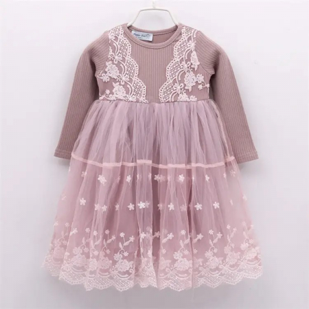Rochițe de ocazie - Rochie roz cu broderie aplicata si tulle