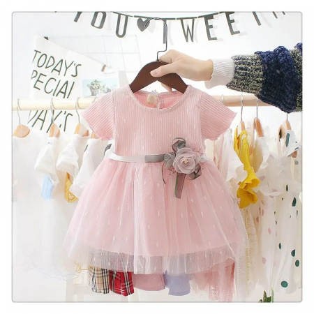 Rochie roz de botez cu trandafir in talie si tulle [1]