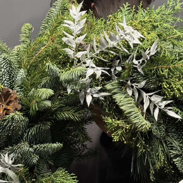 Coroniță din Brad Natural cu Ace de Pin [5]