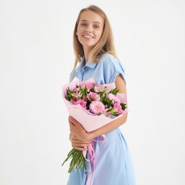 Buchet cu Flori Roz de Paște [2]