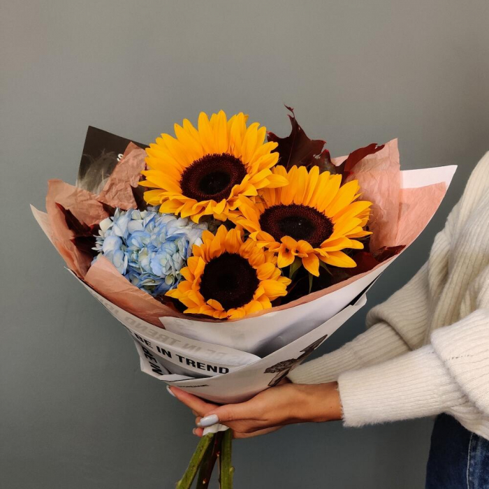 Buchet de Toamnă din Floarea Soarelui și Hortensie [3]