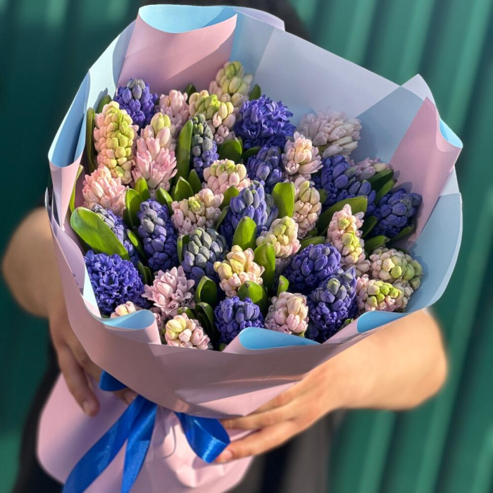 Buchet din Zambile (35 Fire) [3]