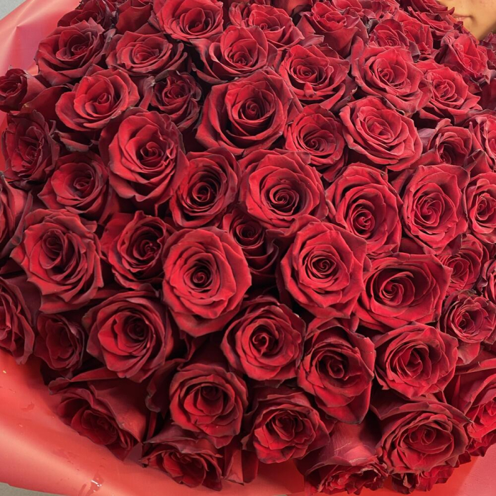 Buchet din 101 Trandafiri Roșii Premium Înalți H 80-90cm [6]