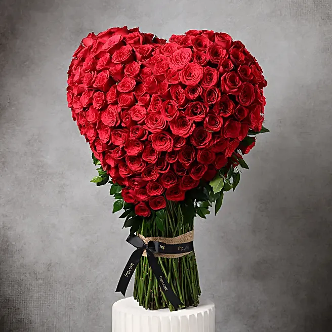 Buchet în Formă de Inimă din 101 Trandafiri [3]