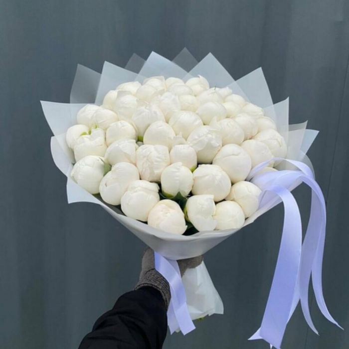 Buchet din 35 Bujori Albi [2]