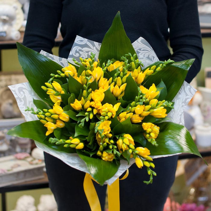 Buchet din 25 Frezii Galbene [2]