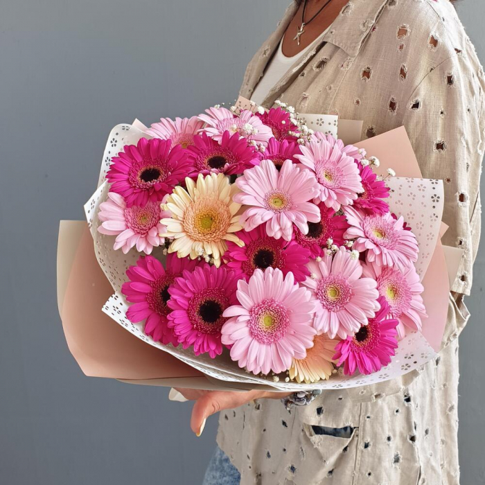 Buchet din 25 Gerbere Roz-Fuchsia București [2]