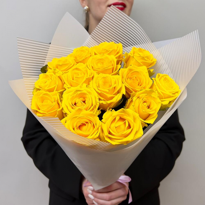 Buchet din 15 Trandafiri Galbeni [4]