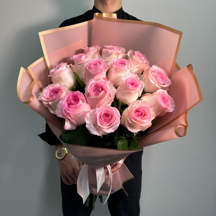 Buchet din 15 Trandafiri Roz-Pal [2]