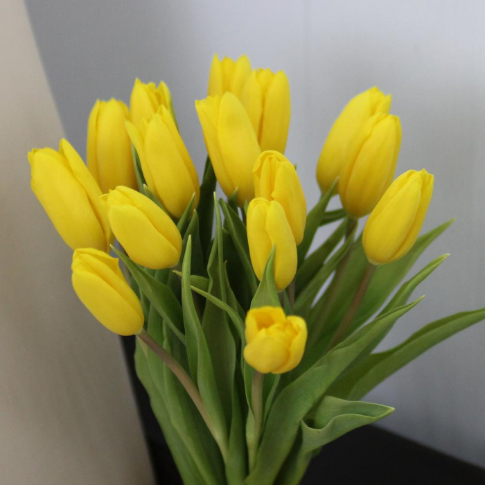 Buchet din 15 de Lalele Galbene [3]