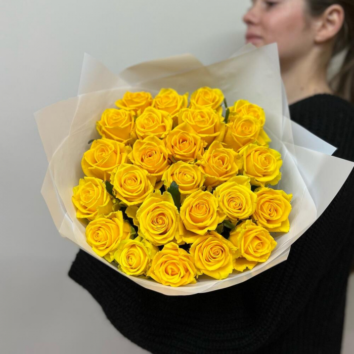 Buchet din 25 Trandafiri Galbeni [2]