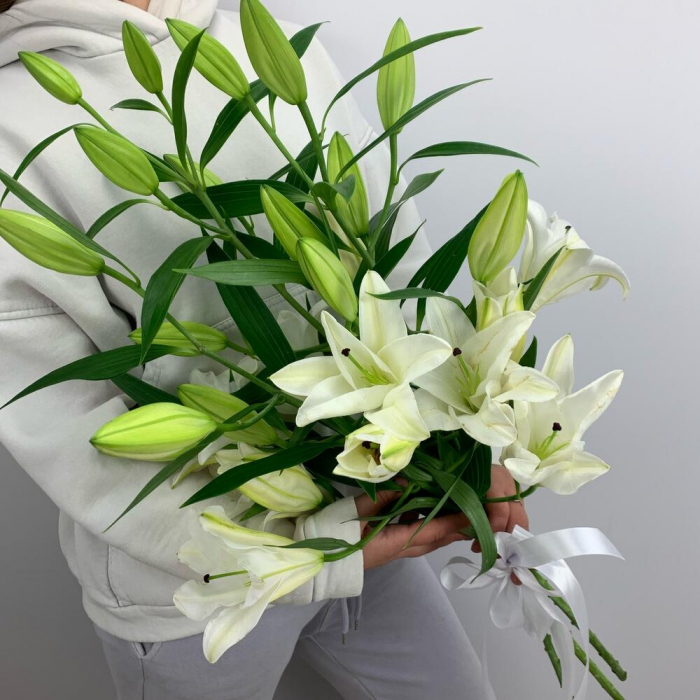 Buchet din Crini Imperiali [2]