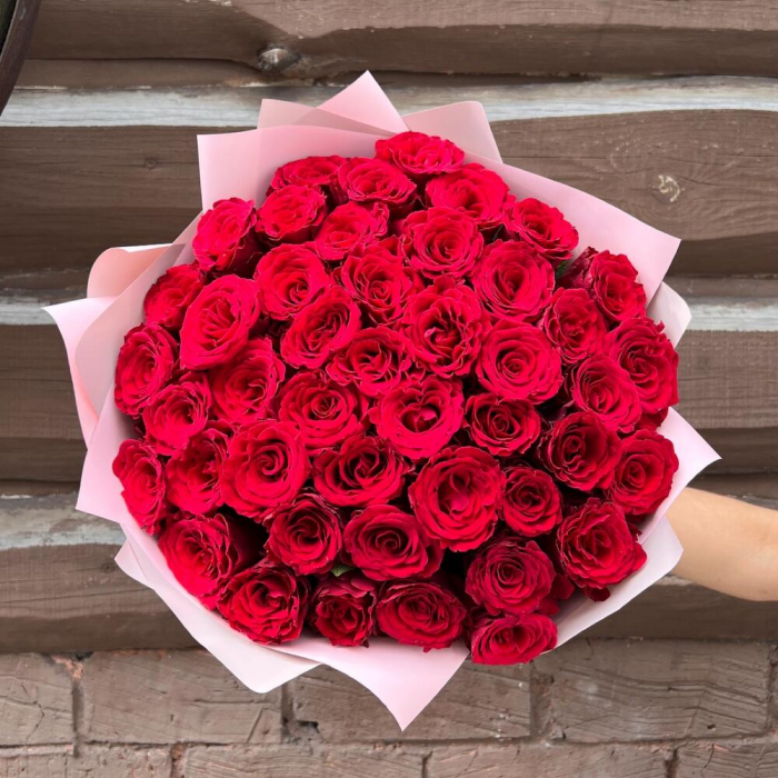 Buchet din 51 Trandafiri Roșii [3]