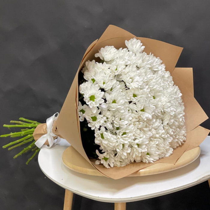 Buchet din 15 Crizanteme Albe [4]