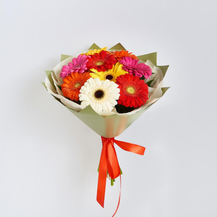 Buchet din 9 Gerbere Multicolore București [3]