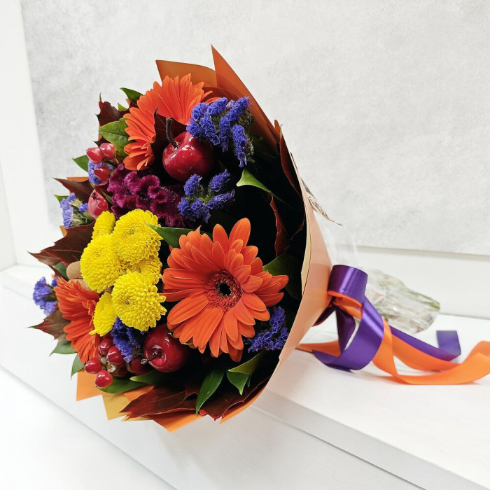 Buchet de Toamnă cu Gerbera, Crizantemă și Hypericum [2]