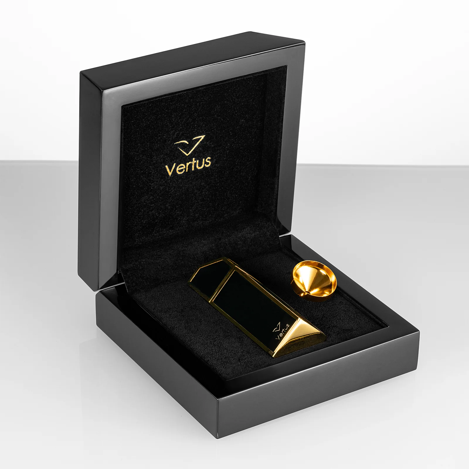 Vertus Luxury Travel set [2]