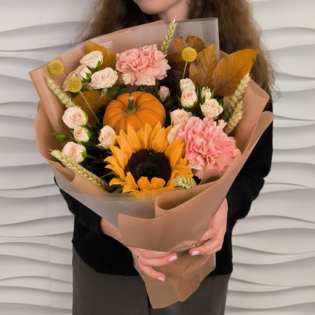Buchet de Toamnă cu Floarea Soarelui, Dovleac și Miniroze [0]