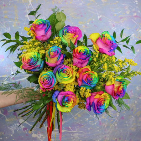 Buchete din Trandafiri - Buchet din 13 Trandafiri Rainbow