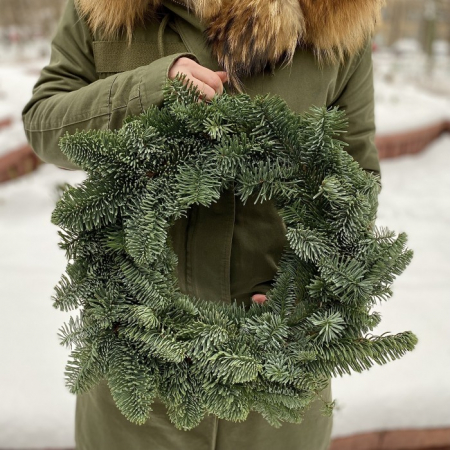 Aranjamente din Brad - Coroana Nobilis