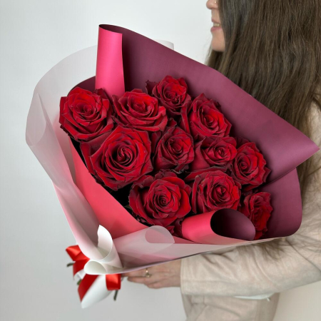 Flori și Cadouri de Valentine's Day Sibiu - Buchet din 11 Trandafiri Roșii Premium Înalți H 80-90cm