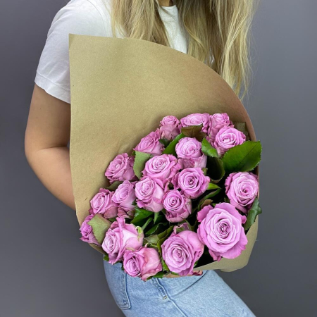 Valentine's Day - Buchet din 19 Trandafiri Mov pentru Alexandra