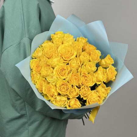 Valentine's Day - Buchet din 35 Trandafiri Galbeni