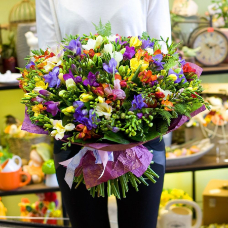 Buchete din Frezii - Buchet din 101 Frezii Multicolore