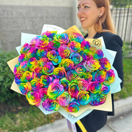 Sf. Andrei - Buchet din 51 Trandafiri Rainbow