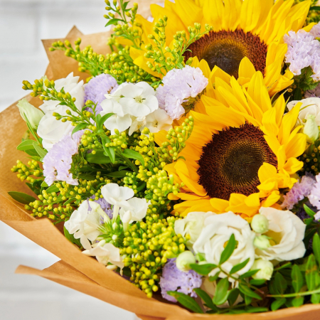 Buchet Mixt cu Floarea Soarelui și Lisianthus București [1]