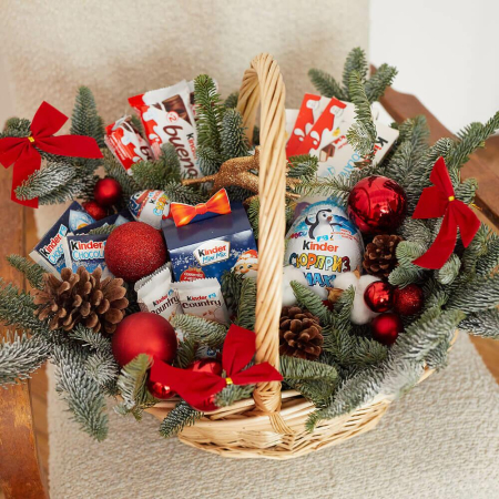 Coșuri de Anul Nou - Coș Kinder de Anul Nou