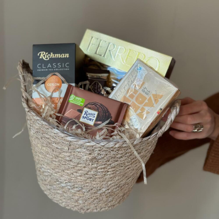 Coș Cadou de Anul Nou cu Ceai și Ciocolată [2]