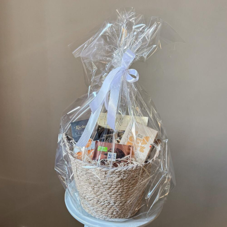 Coș Cadou de Anul Nou cu Ceai și Ciocolată [3]