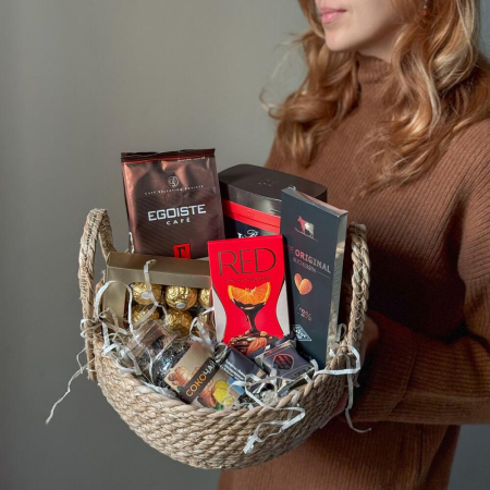 Coș Cadou de Anul Nou cu Ciocolată și Cacao [1]