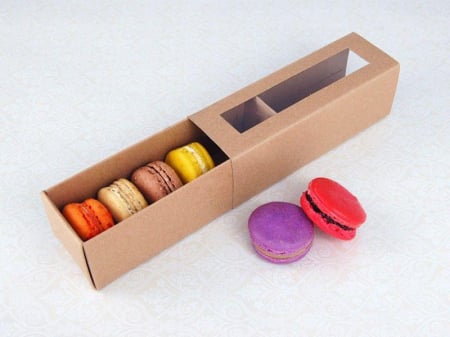 Dulciuri - Macarons în Cutie (6 buc)