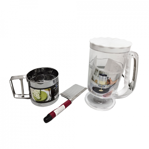 Bucatarie si Servire - Set 3 Piese  Cana Pentru Dozare Clatite Cana pentru Pulverizat Zahar Si Cutit Pentru Cascaval