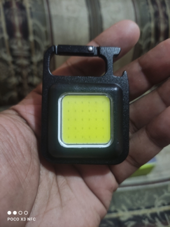 Lanterna tip breloc cu LED 500lm si 4 moduri iluminare, incarcare USB-C, IP44, multifunctionala pentru camping, ciclism, drumetii, pescuit, alpinism [1]