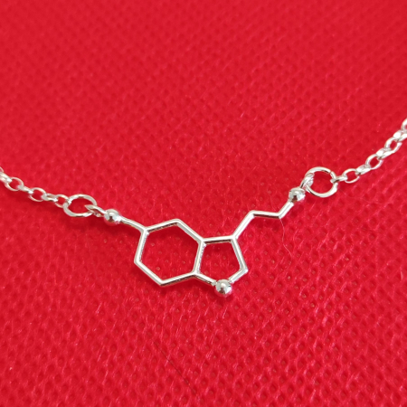 Bratara din argint, formula chimica serotonina [2]