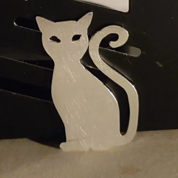 Halloween - Brosa pin unicat din argint in forma de pisica, Halloween