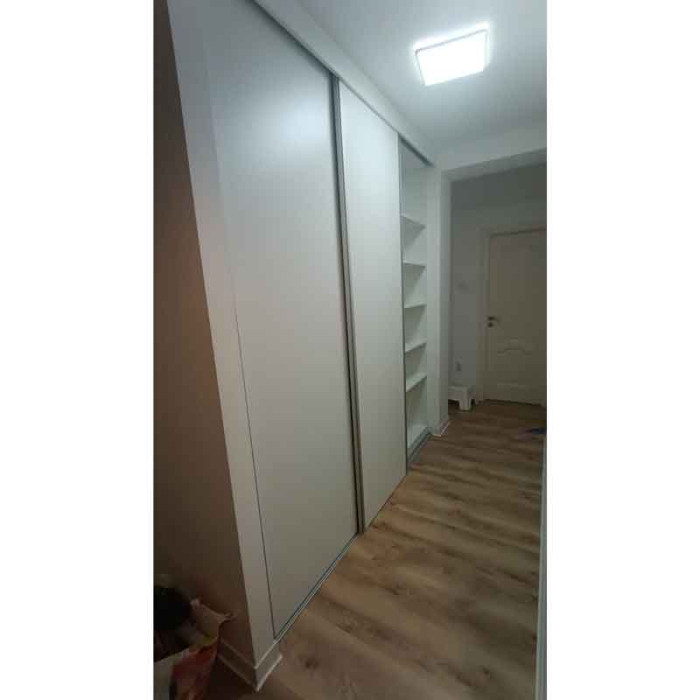 Mobilier la comanda [8]