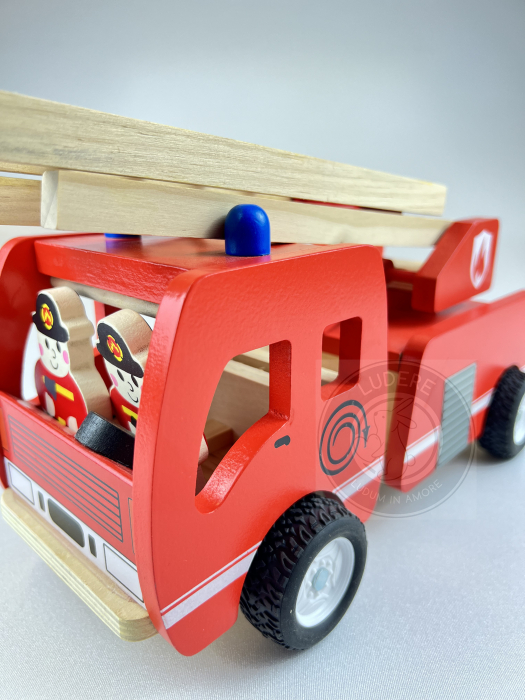 Masina pompieri din lemn Montessori [6]