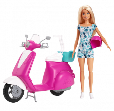 Barbie - Barbie pe scuter