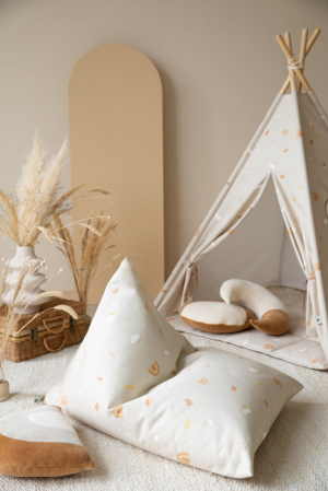 Cort Teepe Amber outdoor [1]